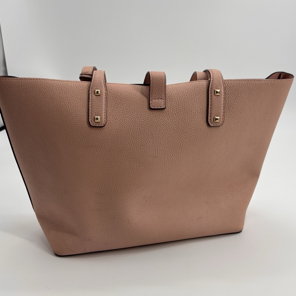 Michael Kors Karson Leather Tote - Picture 4 of 10